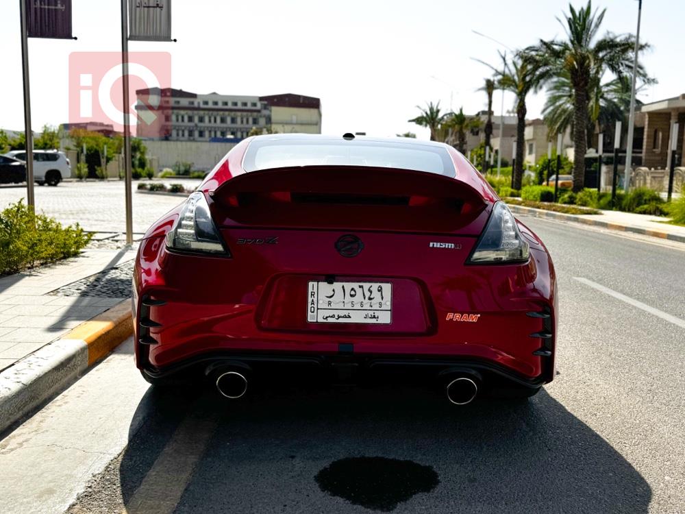 نيسان 370Z
